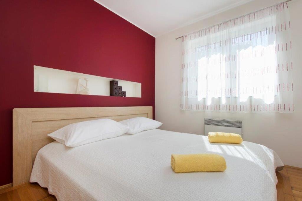 Dalma Residence Apartman Girandella Zaboric Eksteriør bilde