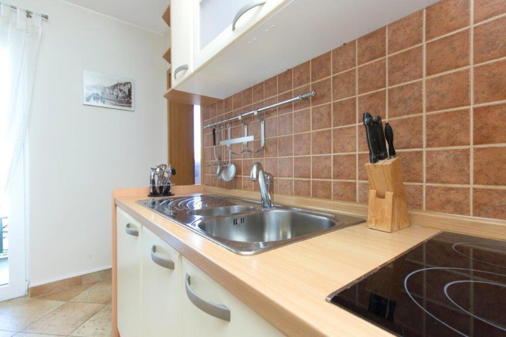 Dalma Residence Apartman Girandella Zaboric Eksteriør bilde